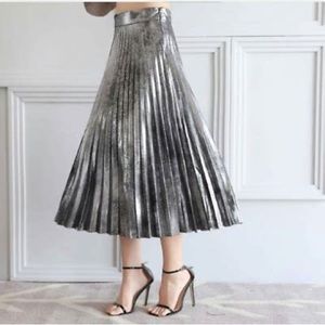 Zara Metallic Pleated Skirt XS